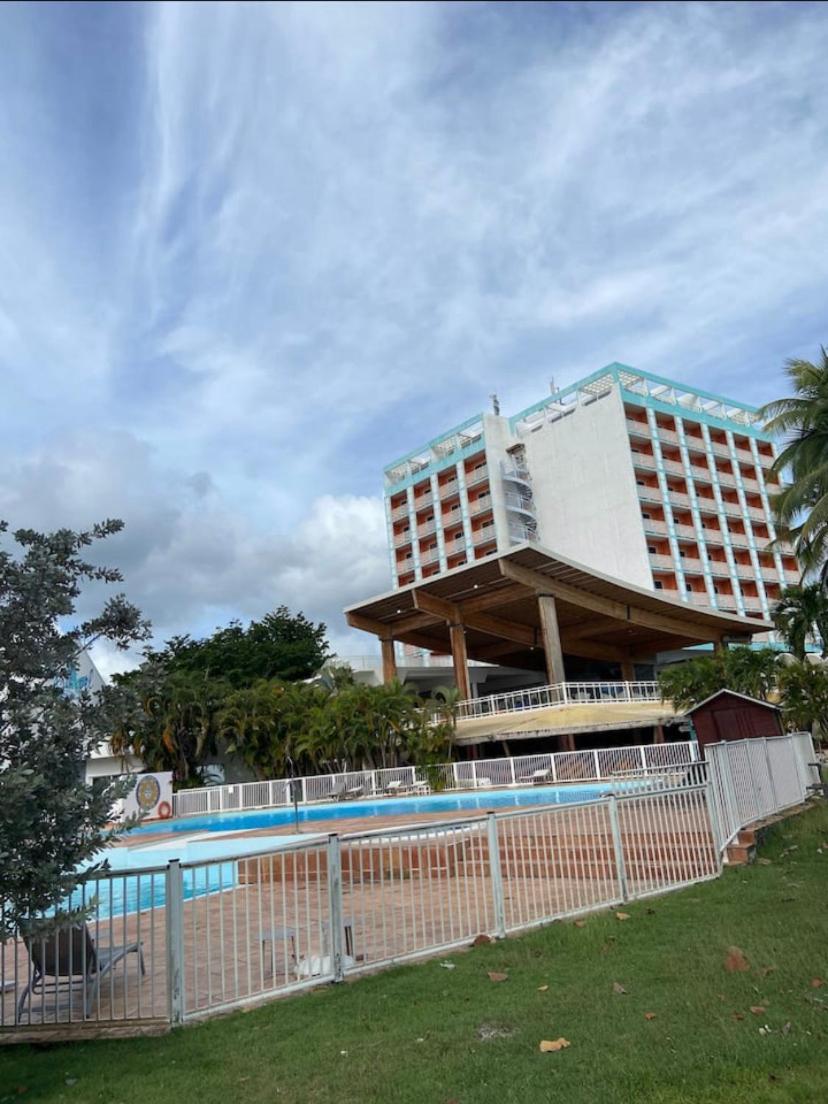 Le Calypso, Beachside Heaven Le Gosier  Exteriör bild